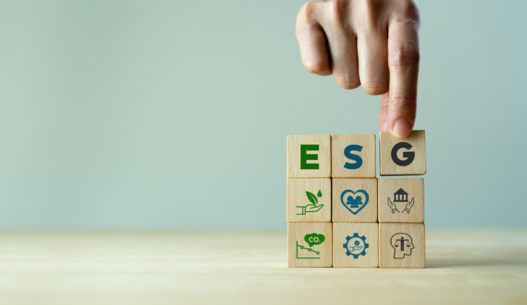 ESG: Studie zu Risiken und Chancen für Immobilienakteure