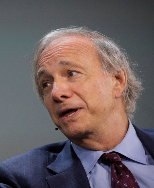 Bridgewater dumps bank stocks amid turmoil in first quarter