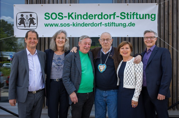Die SOS-Kinderdorf-Stiftung feiert Jubiläum – In 20 Jahren um das 200-fache gewachsen