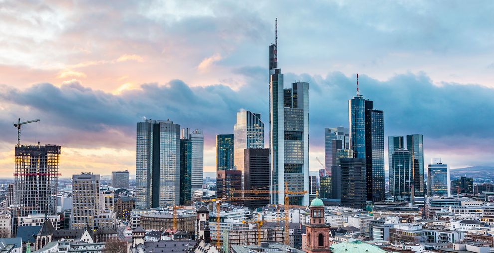EZB-Umfrage: Banken straffen Kreditvergabe weiter