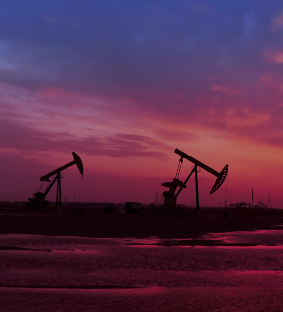 Whitepaper: From carbon to Net Zero – the crucial role of oil services