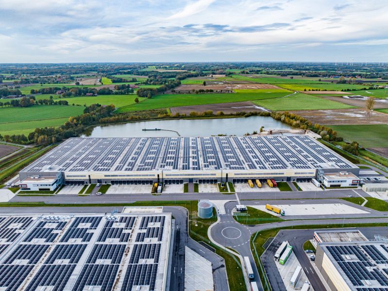 ONLINE-PANEL: PV-STROM KÖNNTE FOSSILE ENERGIETRÄGER IN DEUTSCHLAND KÜNFTIG WEITGEHEND ERSETZEN