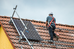 Enpal sichert über 1 Mrd. Euro für Solar- und Wärmepumpen-Finanzierungen