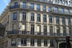 Deka Immobilien verkauft Coty-Headquarter in Paris für 107 Mio. Euro