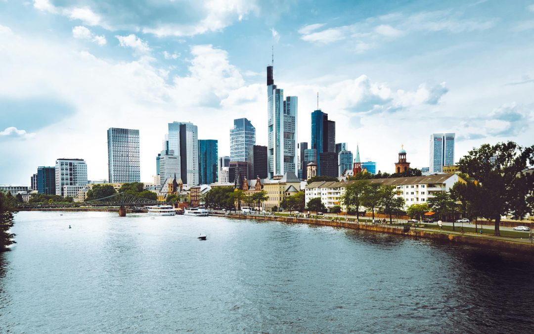 Büro: Frankfurter Büromieten steuern auf die 50-Euro-Marke zu