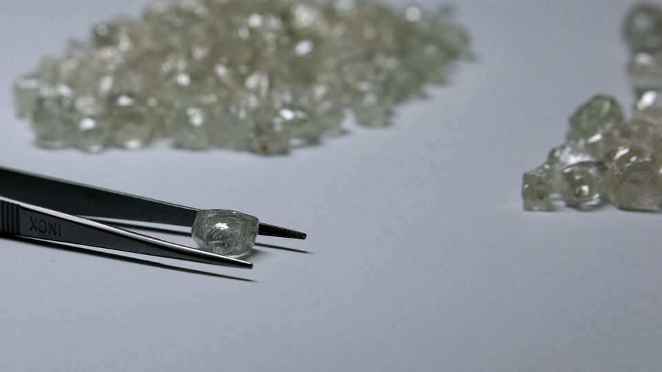 Wer rettet die wichtigste Diamantenfirma der Welt?
