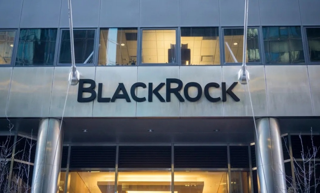 BlackRock Launches New Suite of ETFs Investing in Companies Leading Low Carbon Transition