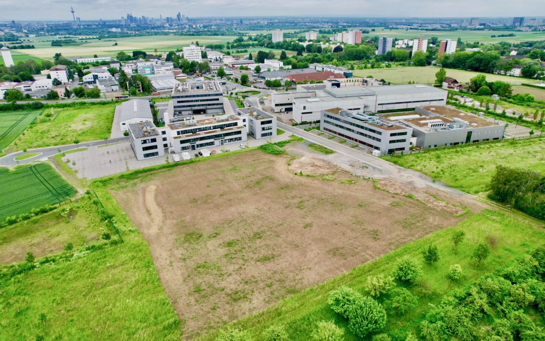 Logistik: MH vermittelt 10.000 m² großes Grundstück in Steinbach/Ts. sowie einen Neubau mit 4.500 m² Lagerflächen und 2.500 m² Büroflächen