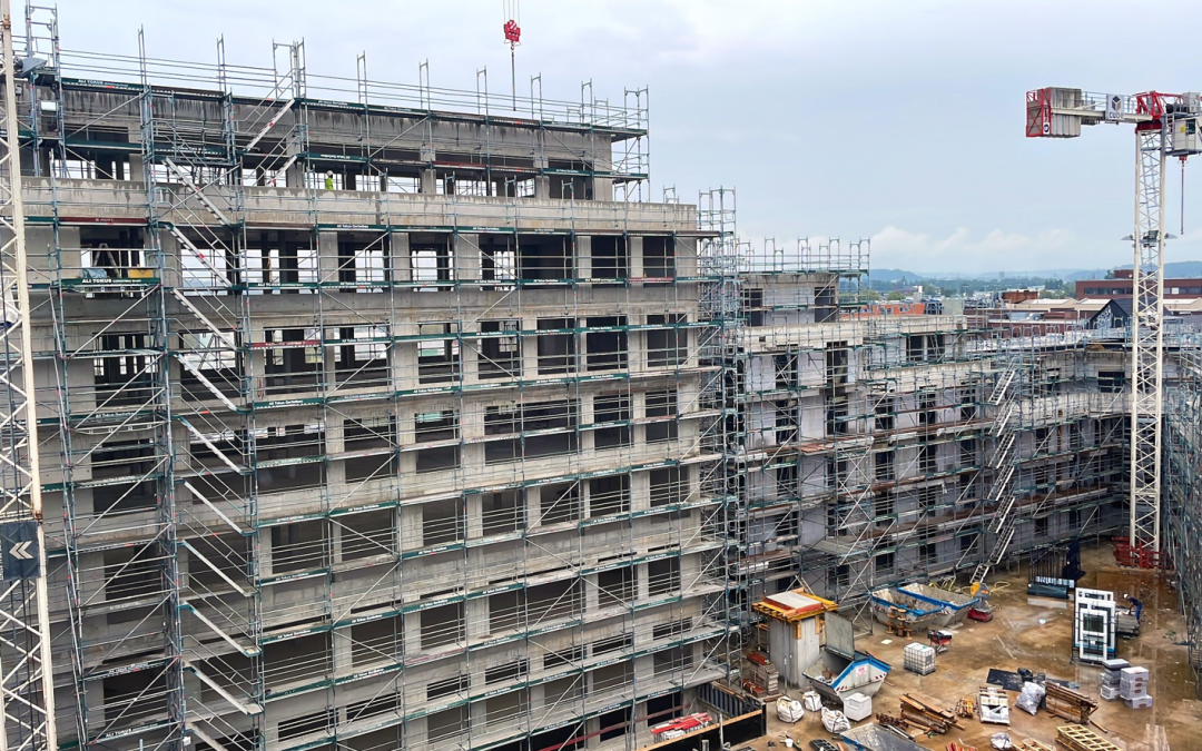 Wohnen: Cube Real Estate feiert Rohbau-Fertigstellung in Düsseldorf-Flingern