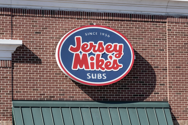 Blackstone closing in on $8bn deal for Jersey Mike’s Subs