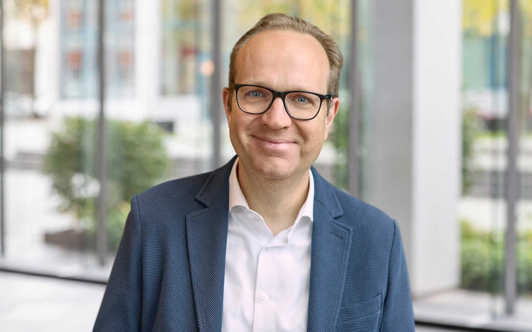 Hotel Studien: Hotel-Investment-Barometer – Gedämpfte Erwartungen, polarisierende Trends