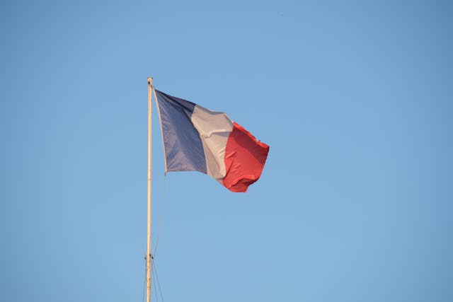 France Unveils Roadmap to Quit Fossil Fuels by 2050