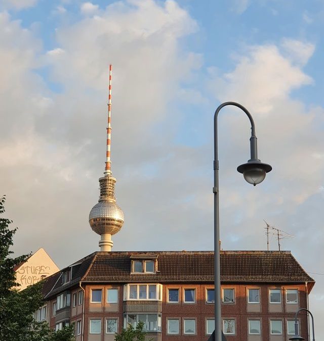 Platz für 10.000 Menschen an der Grenze zur Hauptstadt