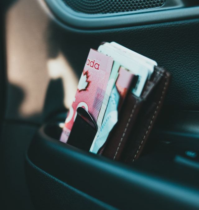 Hedge funds build biggest bearish Canadian dollar position in two years