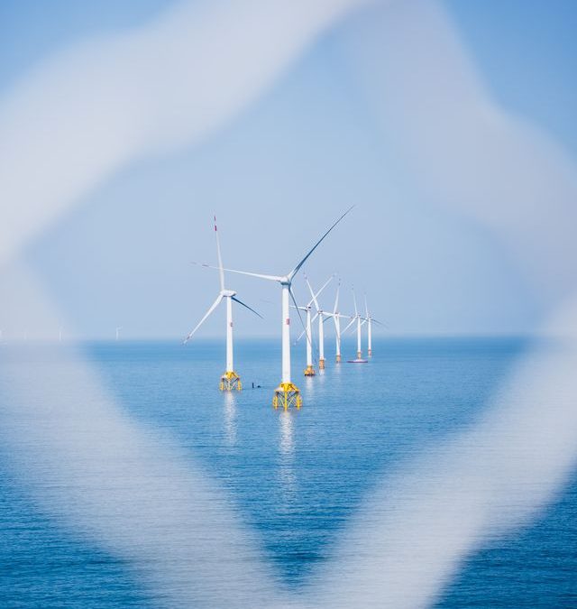 Erstes Transition Piece für Deutschlands größten Offshore-Windpark installiert