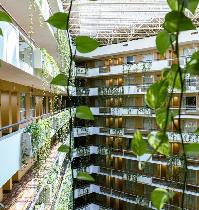 Der europäische Hotelinvestmentmarkt bleibt resilient – Interesse an großvolumigen Deals steigt